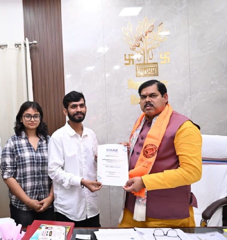 Inviting Hon'ble Education Minister to the Conclave - Bihar Education Conclave